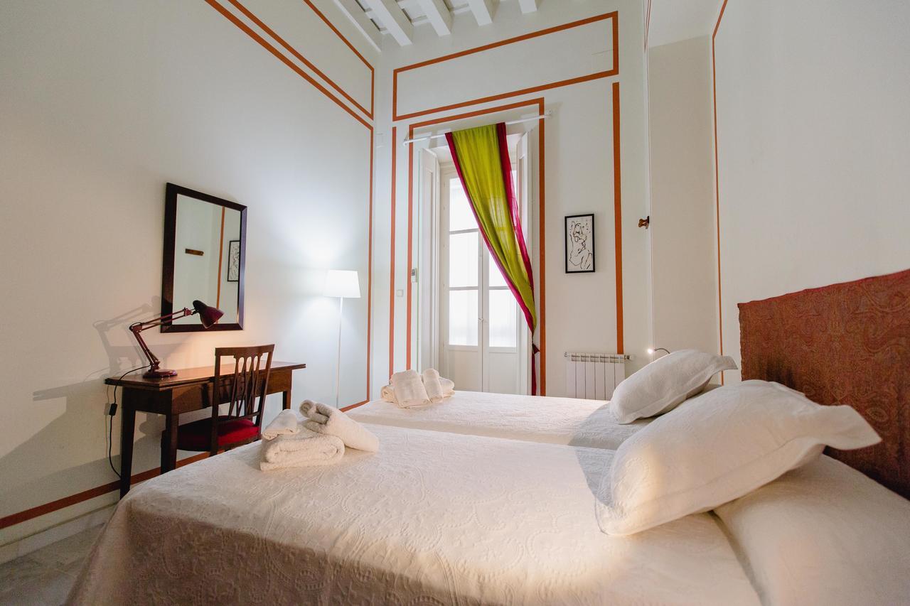 Apartamentos La Botanica, Cadix Extérieur photo