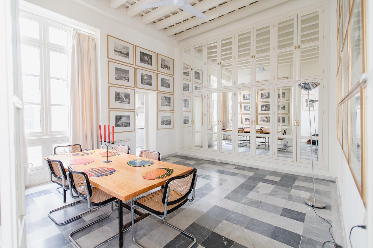 Apartamentos La Botanica, Cadix Extérieur photo